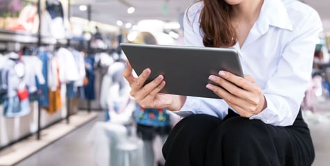 How to Improve the Retail Customer Experience with Data Management