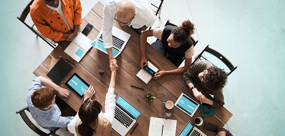 People_teamwork_collaboration