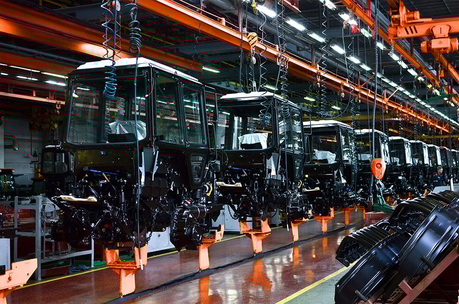 How Operations Leaders are Modernizing Manufacturing Data Without Halting Production